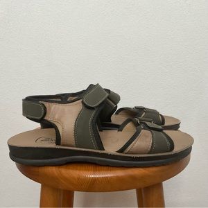 Paragon Brown Adjustable Velcro Strap Sandals Size 10 Outdoor Spring Summer